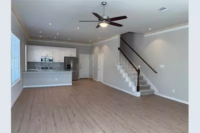 15713 Strongbow Terrace Drive, Atascocita, TX 77346 - Photo 6
