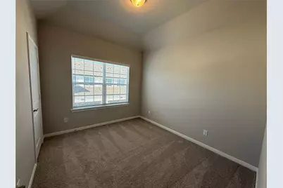 15713 Strongbow Terrace Drive, Atascocita, TX 77346 - Photo 2