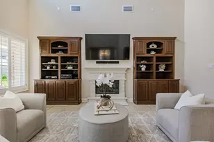 11926 Hallowed Stream Ln, Cypress, TX 77433 - Photo 4