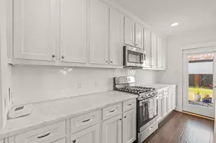 1311 Walton St, Houston, TX 77009 - Photo 14