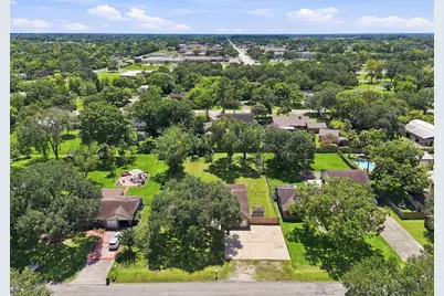 13317 Rene Circle, Santa Fe, TX 77510 - Photo 32