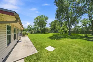 13317 Rene Cir, Santa Fe, TX 77510 - Photo 28