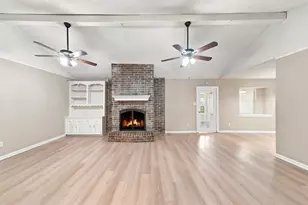 13317 Rene Cir, Santa Fe, TX 77510 - Photo 8
