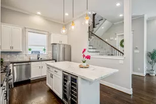 2404 Beall St, Houston, TX 77008 - Photo 24