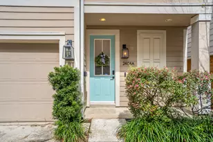 2404 Beall St, Houston, TX 77008 - Photo 2