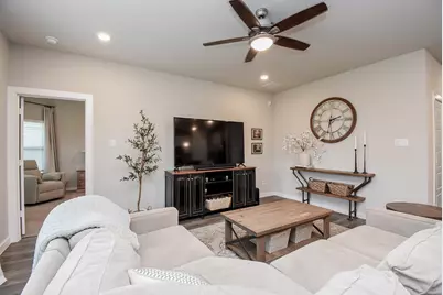 8435 Jetty Glen Drive, Cypress, TX 77433 - Photo 14