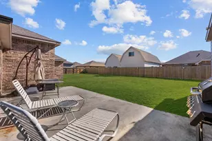 2111 Gilbert Rd, Dickinson, TX 77539 - Photo 28