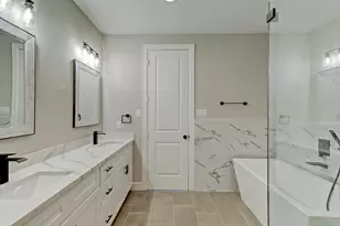 9402 Rain Mood Ln, Houston, TX 77080 - Photo 18