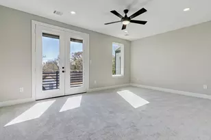 9402 Rain Mood Ln, Houston, TX 77080 - Photo 14