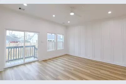 421 E 41st Street, Houston, TX 77022 - Photo 16
