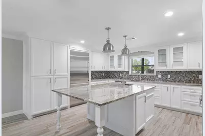 1534 Sterling Drive, Baytown, TX 77523 - Photo 8