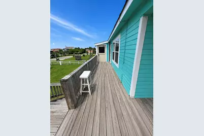 906 Moms Road, Port Bolivar, TX 77650 - Photo 2