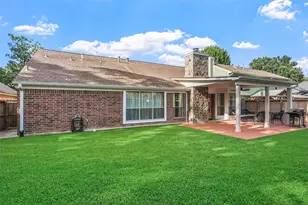 929 N Rivershire Dr, Conroe, TX 77304 - Photo 36