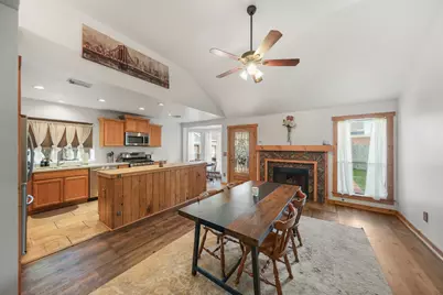 929 N Rivershire Drive, Conroe, TX 77304 - Photo 18