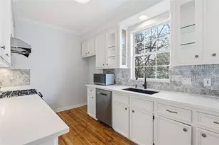 421 Harvard St, Houston, TX 77007 - Photo 6