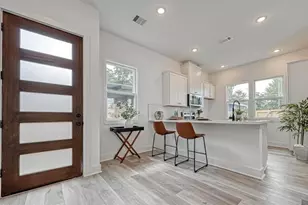 8405 Schneider St, Houston, TX 77093 - Photo 2