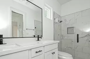 8405 Schneider St, Houston, TX 77093 - Photo 42