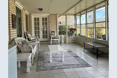2735 S Peach Hollow Circle, Pearland, TX 77584 - Photo 2