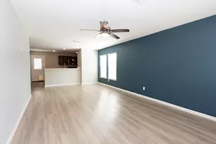 1240 22nd St, Hempstead, TX 77445 - Photo 4