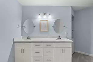 7600 Seawall Blvd, Galveston, TX 77551 - Photo 12