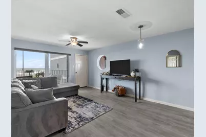 7600 Seawall Boulevard #113, Galveston, TX 77551 - Photo 4