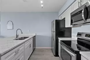 7600 Seawall Blvd, Galveston, TX 77551 - Photo 8