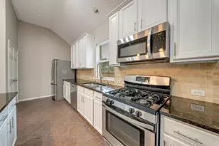 27538 Rebecca Field Ln, Spring, TX 77386 - Photo 12
