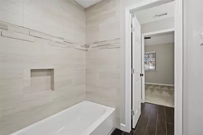 2008 Charter Pointe Court, League City, TX 77573 - Photo 32