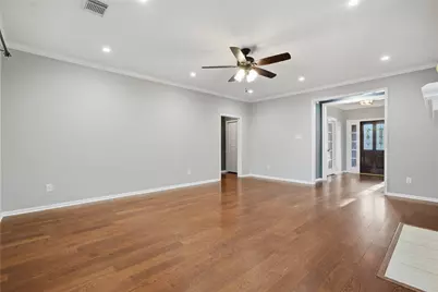 2008 Charter Pointe Court, League City, TX 77573 - Photo 12