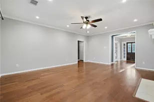 2008 Charter Pointe Ct, League City, TX 77573 - Photo 12