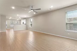 7447 French Quarter Ct, Fulshear, TX 77441 - Photo 10