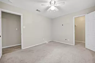 8430 Gallahad St, Houston, TX 77078 - Photo 34