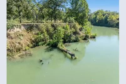 5201 US Highway 90A West, Gonzales, TX 78629 - Photo 12