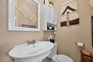 4106 Ursuline St, Galveston, TX 77550 - Photo 28