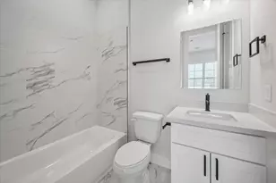 1037 17th St, Houston, TX 77008 - Photo 16