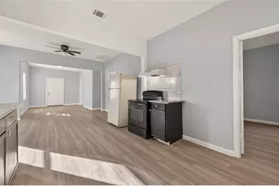 8211 Parnell Street, Houston, TX 77051 - Photo 14