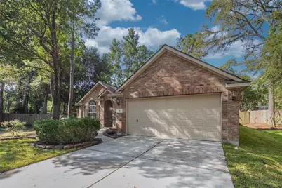 10 S Willow Point Circle, The Woodlands, TX 77382 - Photo 1