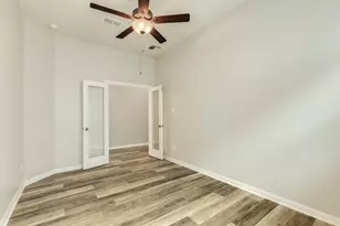 4946 Hitchings Ct, Rosharon, TX 77583 - Photo 6