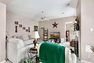 1707 Sandy Trail Ct, Kingwood, TX 77339 - Photo 16