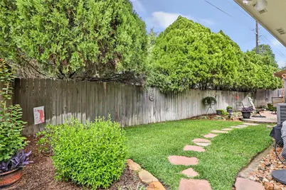 1707 Sandy Trail Court, Kingwood, TX 77339 - Photo 8