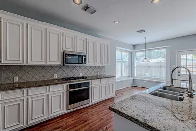 16210 Broken Timber Circle, Houston, TX 77095 - Photo 14