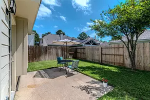 16210 Broken Timber Cir, Houston, TX 77095 - Photo 44