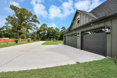 11662 South Branch Dr, Plantersville, TX 77363 - Photo 8