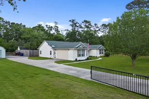 23200 Baneberry Rd, Magnolia, TX 77355 - Photo 2
