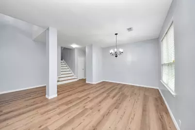 9002 Sundown Drive, Pearland, TX 77584 - Photo 14