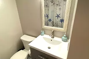 6300 Seawall Blvd, Galveston, TX 77551 - Photo 10