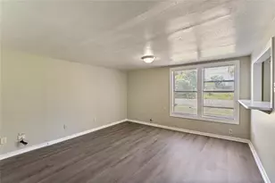 311 9th St N, Texas City, TX 77590 - Photo 12