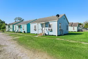 311 9th St N, Texas City, TX 77590 - Photo 40