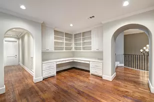 15 Sandalwood Dr, Houston, TX 77024 - Photo 26