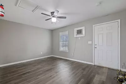 3527 Fm 523 Road, Oyster Creek, TX 77541 - Photo 6